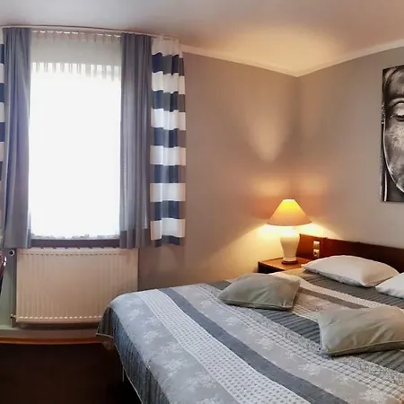 Pawlowski 2* Zgorzelec